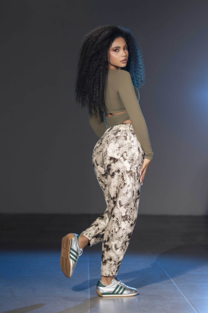 Pantalón Tipo Wideleg - Estilo Serpiente Urbano Moderno - Tono Claro