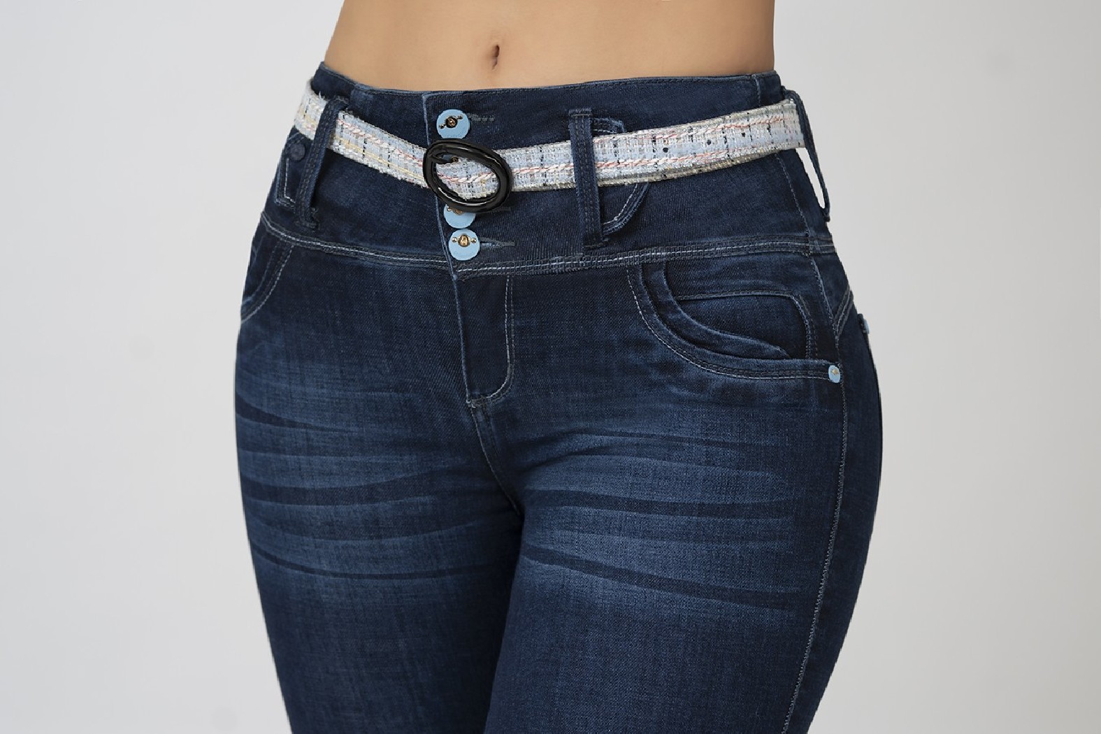 STRAIGHT JEANS OSCURO